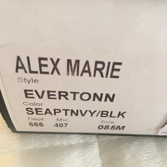 Alex Marie Everton Navy/Black Shoes 8.5M - Picture 7 of 7